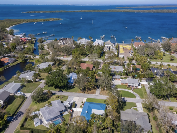 Shaw's Point Bradenton Short 5 mile Drive to Beach cute Villa